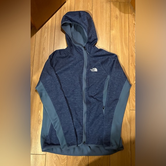 Women’s North Face Zippered Sweater - Picture 1 of 2